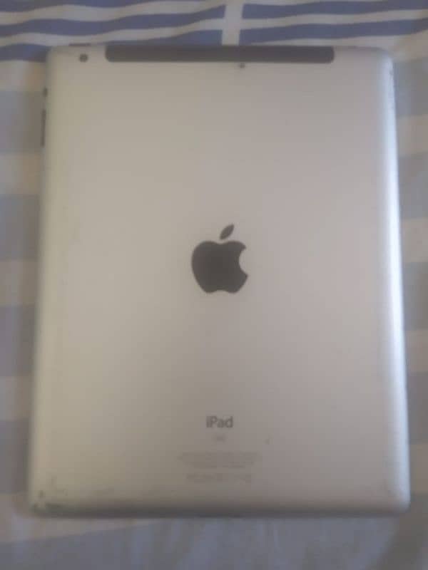 Apple IPad 2 With charger Bought From UK 1