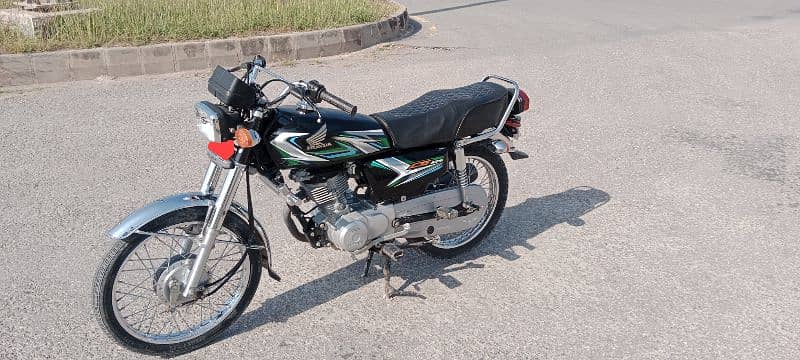 Honda CG125 2023 Model – Excellent Condition, Low Mileage! 13