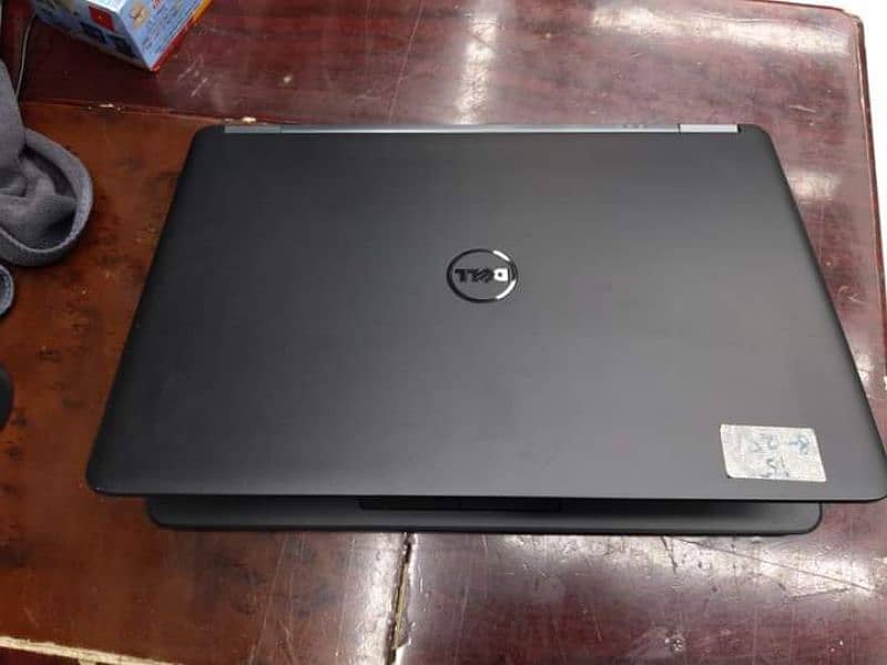 Dell 7450 i5 5th 14 inch 3