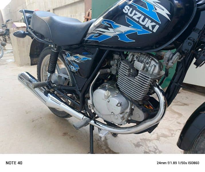 Suzuki GS 150 SE 2022 8