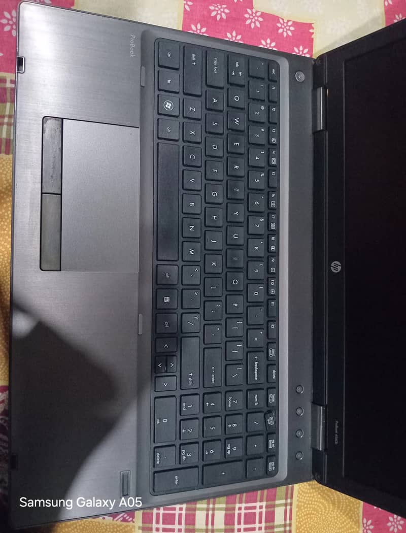 HP laptop 2nd generation 1