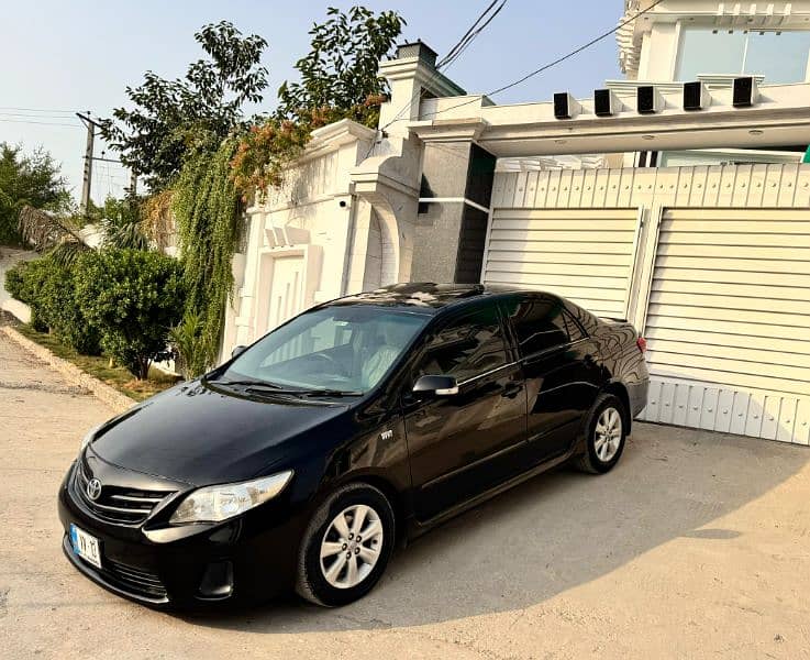 Toyota Corolla Altis SR 1.6 2013 2