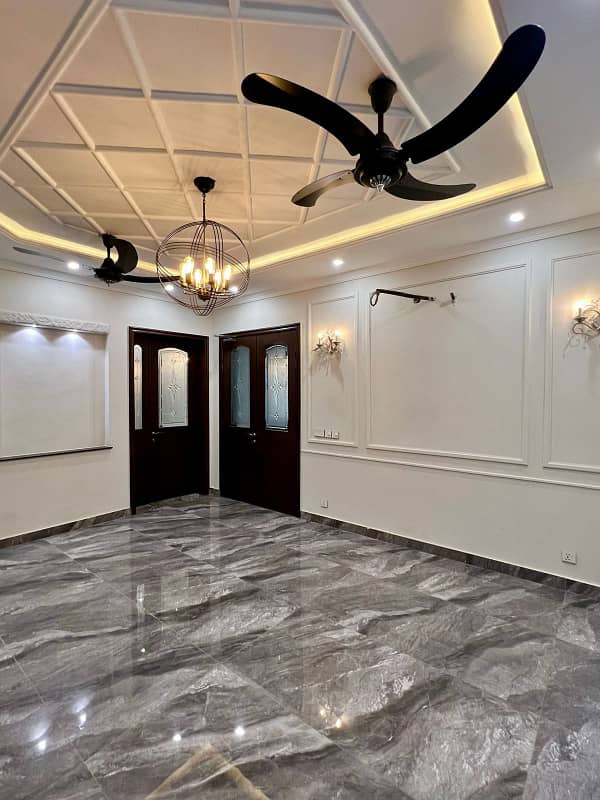 Gulbahar Block 10 Marla Brand New Ultra Lavish House for Rent LDA Approved, Nearby School, Mosque and All Commercial 5