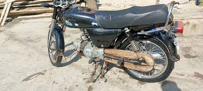 Honda CD 70 2021 Karachi number 1st owner + original Saman ki Sath.