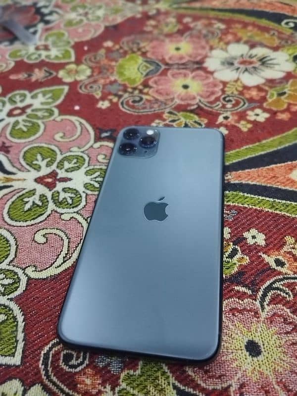 iPhone 11 pro max 64gb Jv only face id fail hai 0