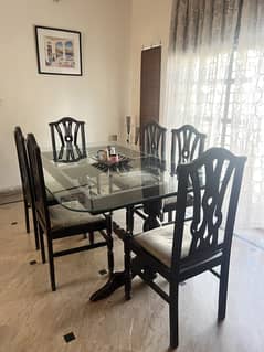 DINING TABLE WITH 6 CHAIRS