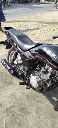 suzuki 110 2020 black