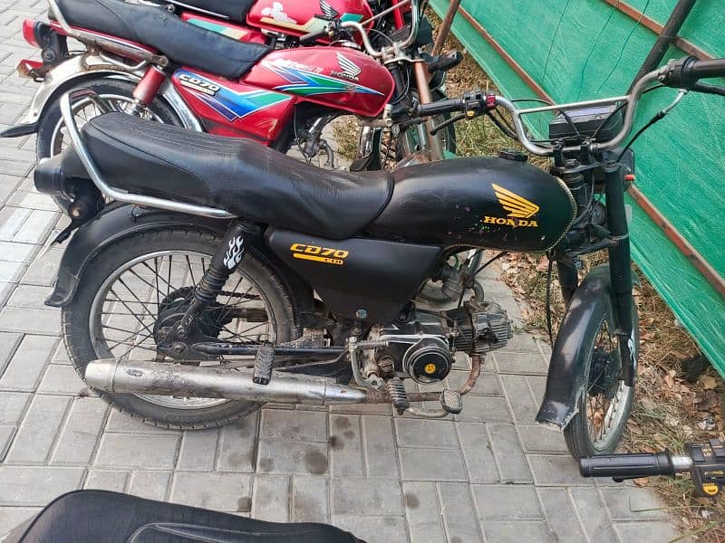 70 cc bike 0