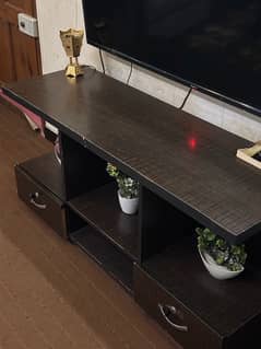 Tv trolley table