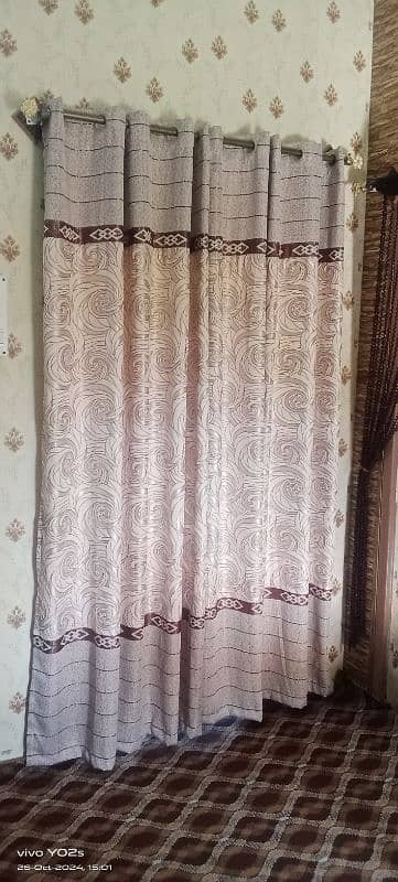 almost new beautiful curtains 0