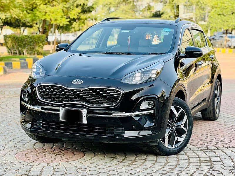 KIA Sportage AWD 2020 model Almost original urgent sale need cash 1