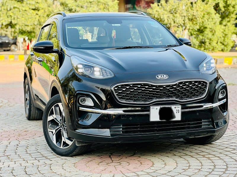 KIA Sportage AWD 2020 model Almost original urgent sale need cash 2