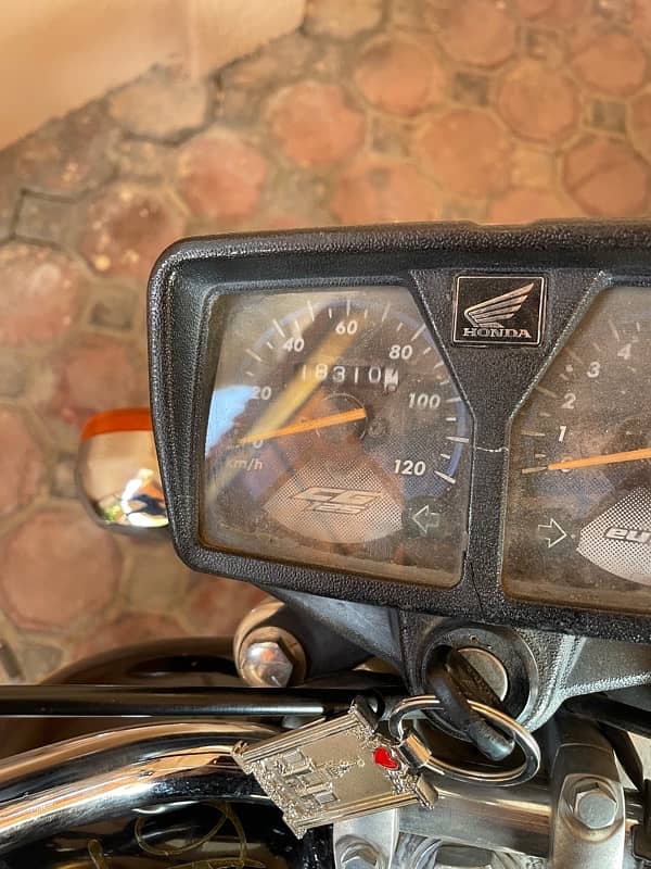 Honda 125 in exellent condition 4