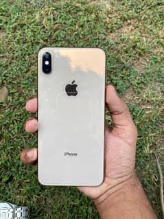 iPhone Xs Max Gold