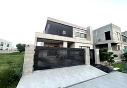 10 Marla Fabulous Upper Portion On Top Location For Rent In DHA Phase 3 Lahore 0