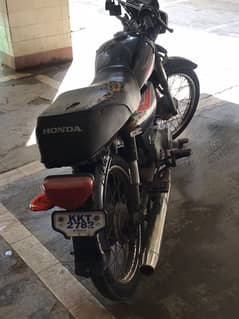 honda cd 70 mode 2017 october . black karachi registered .