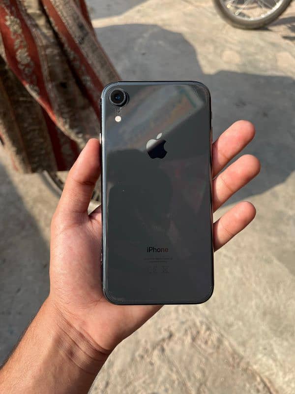 Iphone Xr  128 gb pta approved dual 0