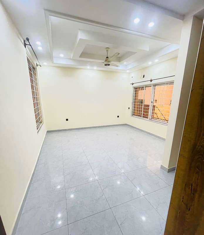 12 Marla Ground Portion For Rent In Pwd 0