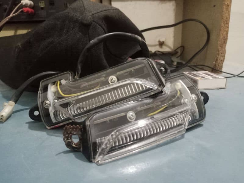 CB 150f Original Parking Lights 1