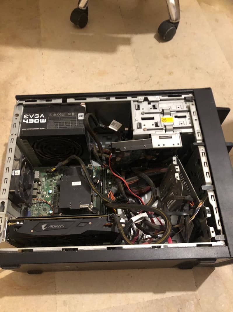 Selling Budget gaming pc 4