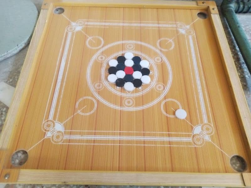 Carrom board 3