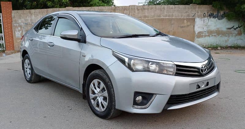 Toyota Corolla GLI 2015 Auto 5