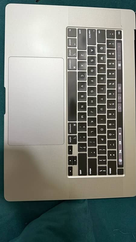 MacBook Pro 2019 1