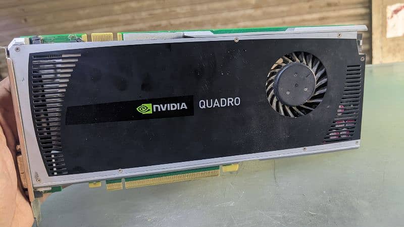 Nvdia Quadro 4000 0