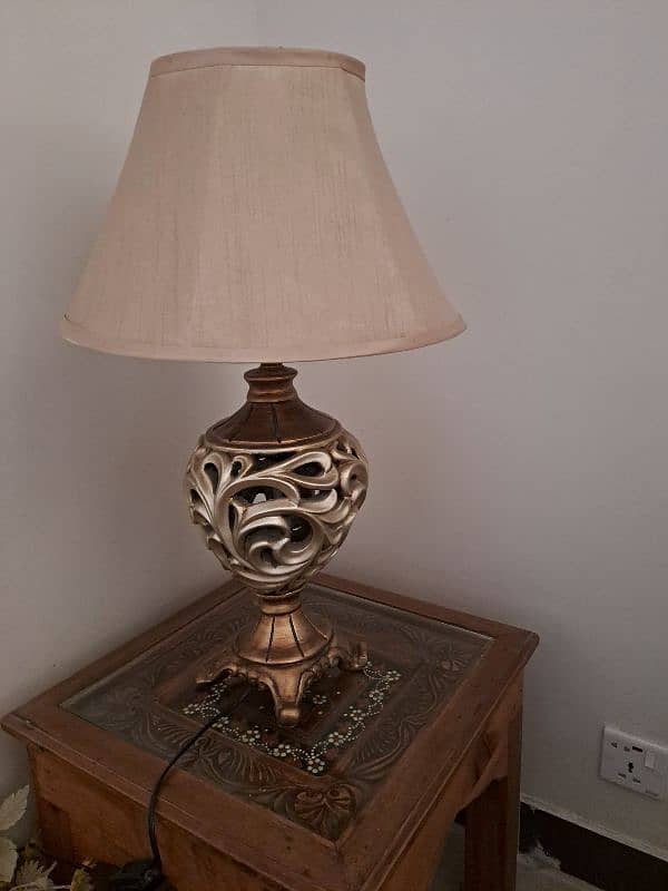 table lamps in good condition 4