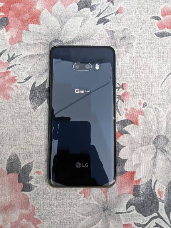 LG G8xthinq 6gb RAM 128gb STORAGE 1