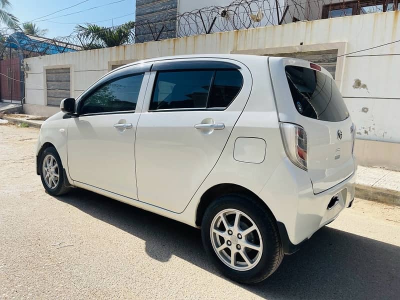 Daihatsu Mira 2015 6