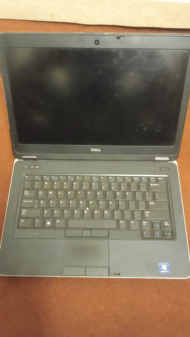 Dell 8gb ram 256 ssd 1