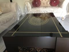 brand new center table slightly used