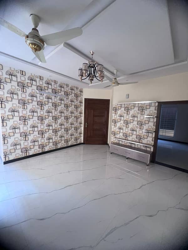 Luxury corner apartment for sale 4