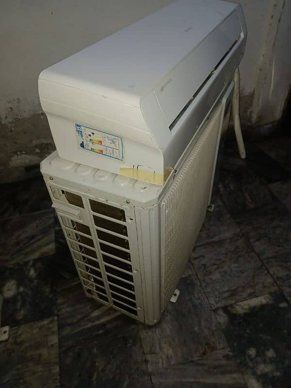 Gree DC inverter heat and cool 3