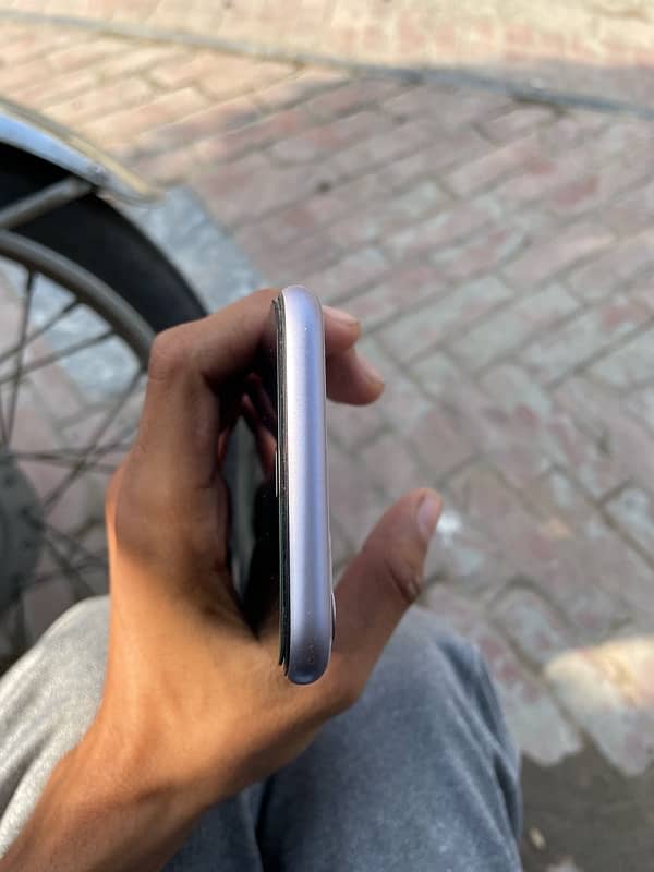 iPhone 11 128gb Factory Unlocked 6