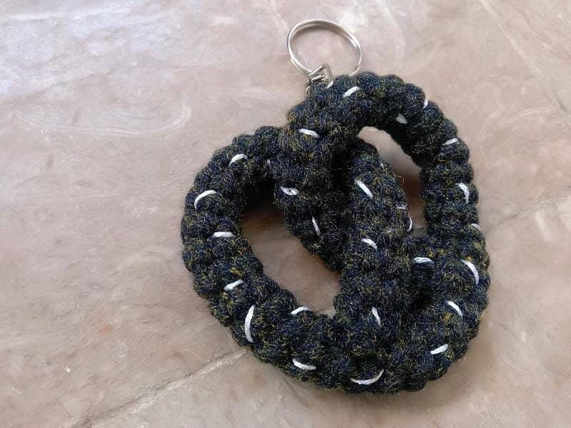 hand made knitted key chains 7