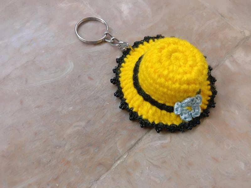 hand made knitted key chains 9