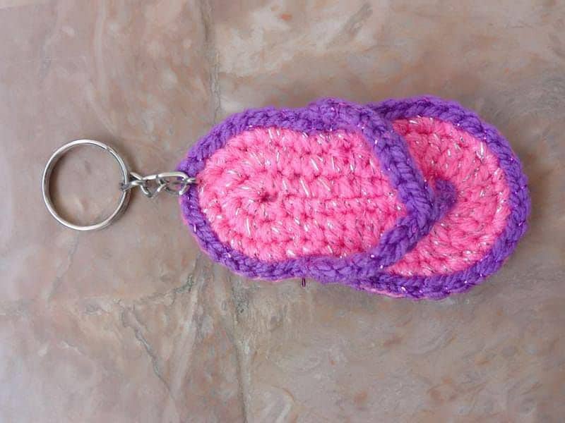 hand made knitted key chains 13