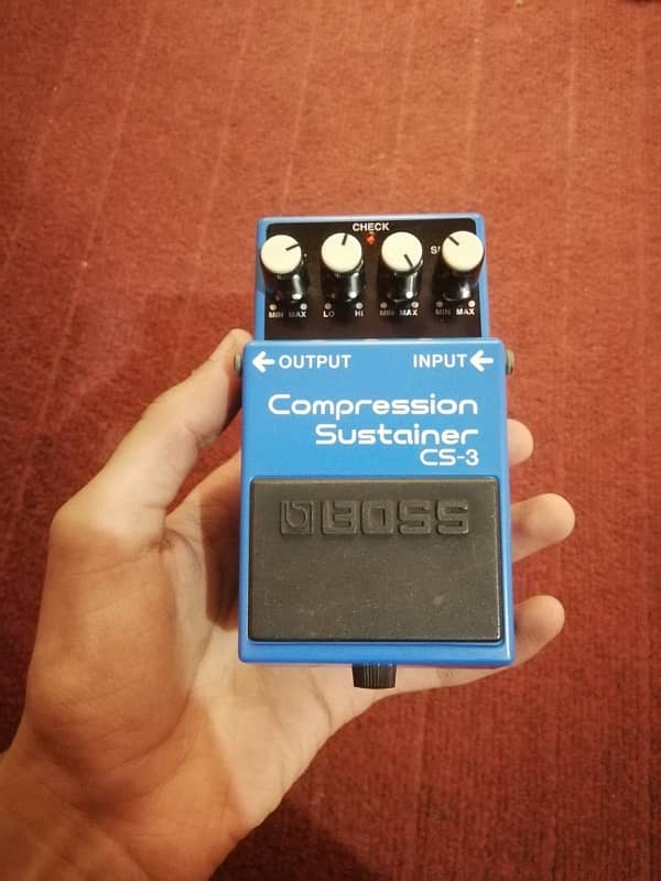 Boss Compressor Sustainer CS-3 with box like new electric guitar pedal 1