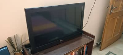 LG 32" LCD TV For sale (Used)