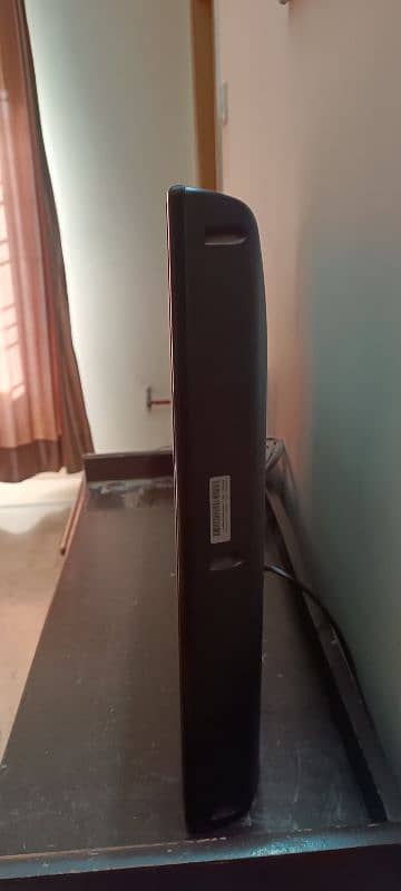 LG 32" LCD TV For sale (Used) 4