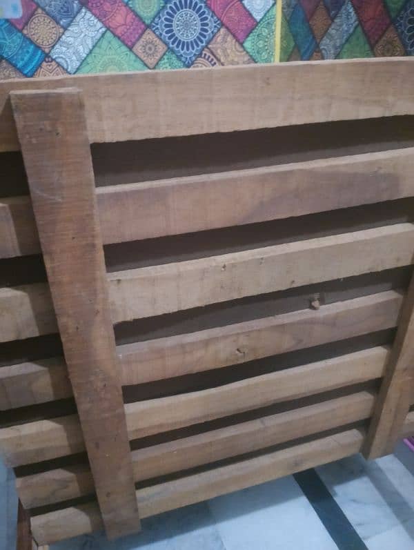 single bed of wood 1