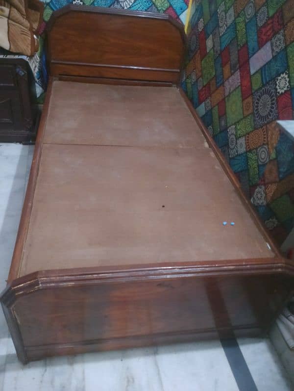 single bed of wood 2