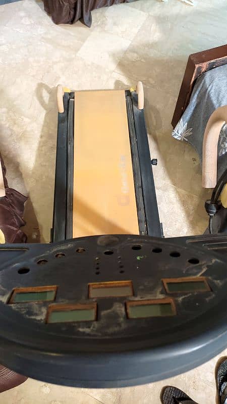 Gold Star Treadmill machine 5