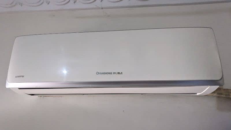 Changhong Ruba DC inverter 1.5 ton 3