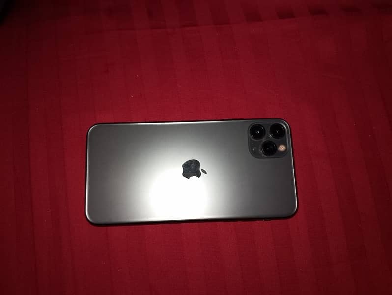 iPhone 11 Pro-max and original AirPod kit 2