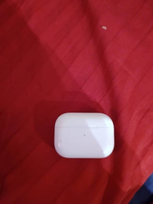 iPhone 11 Pro-max and original AirPod kit 4