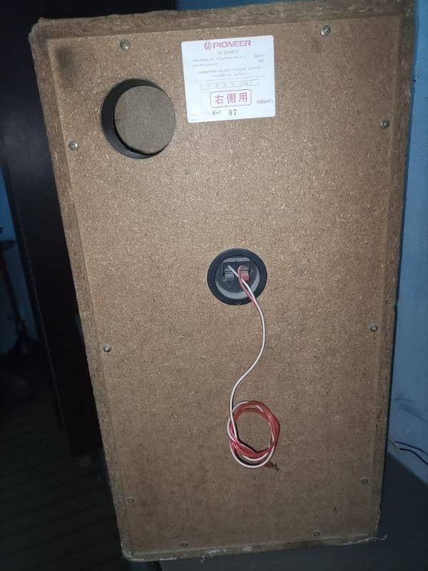 speakers good condition 1