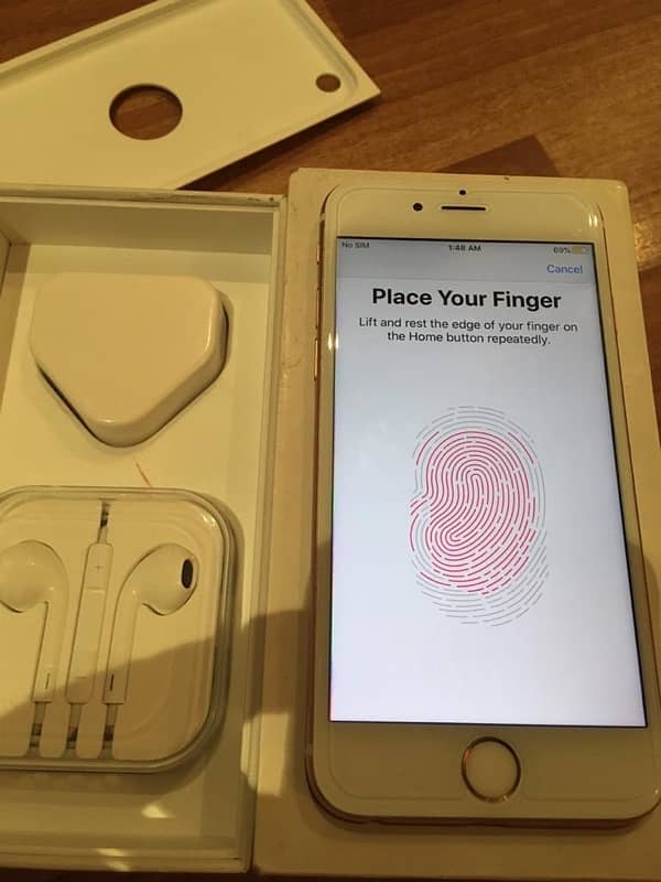 IPhone 6s Plus 16gb 10/10 Pta Approved Complete Box 2